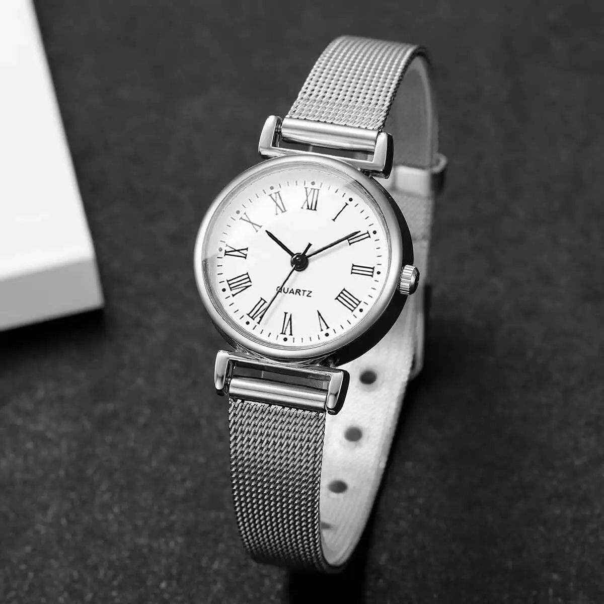 1/2PCS Fashion Women Watches C - Stainless Mesh Band avis et prix