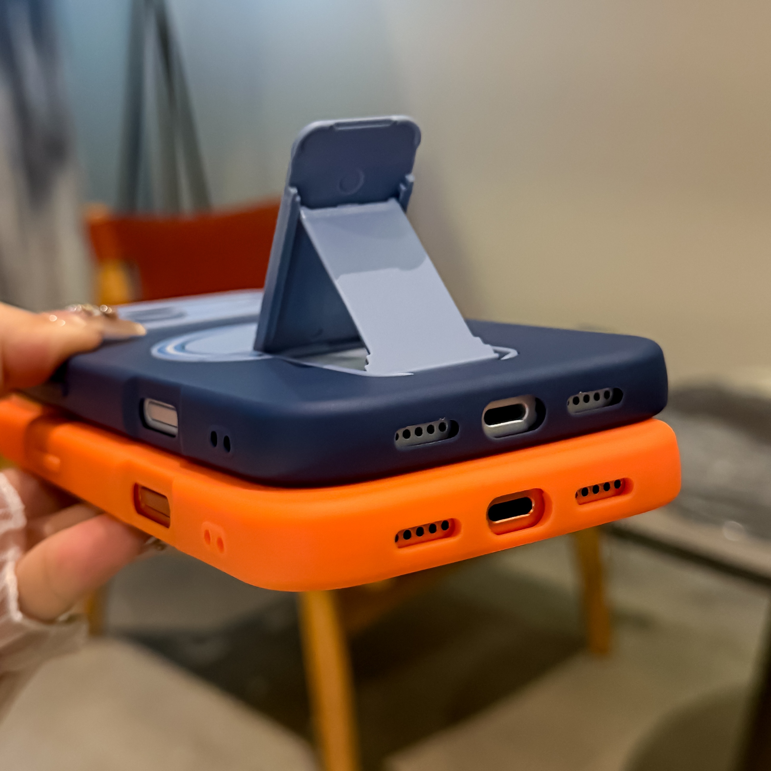 Luxury Fold Stand Holder Shock - Magnetic Charging Stand avis et prix
